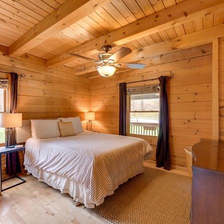 Creekside Bryson City Cabin With Private Hot Tub Zewnętrze zdjęcie