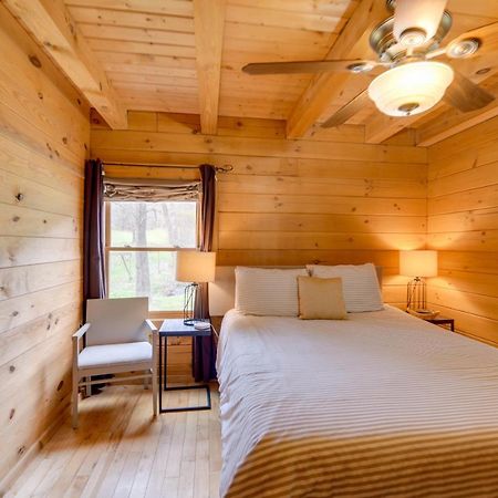 Creekside Bryson City Cabin With Private Hot Tub Zewnętrze zdjęcie