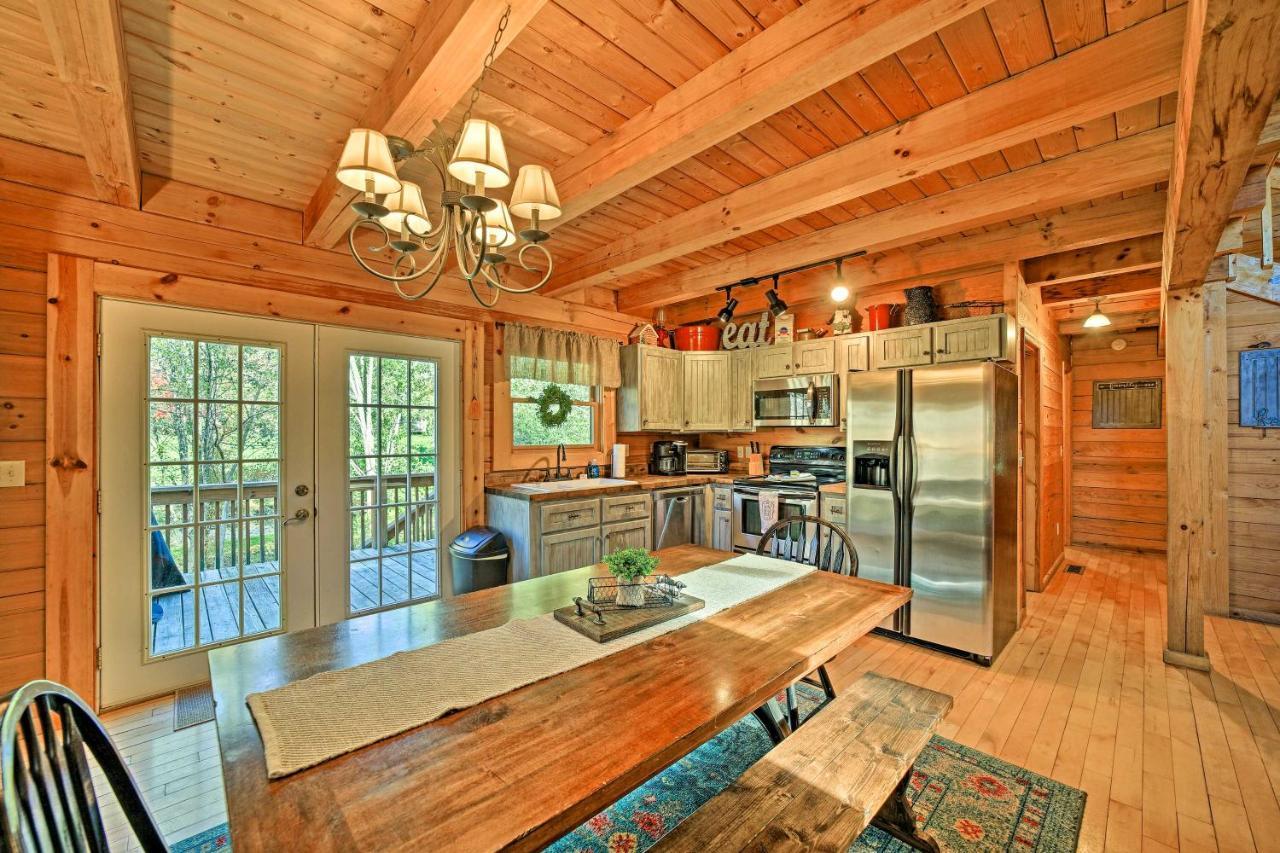 Creekside Bryson City Cabin With Private Hot Tub Zewnętrze zdjęcie