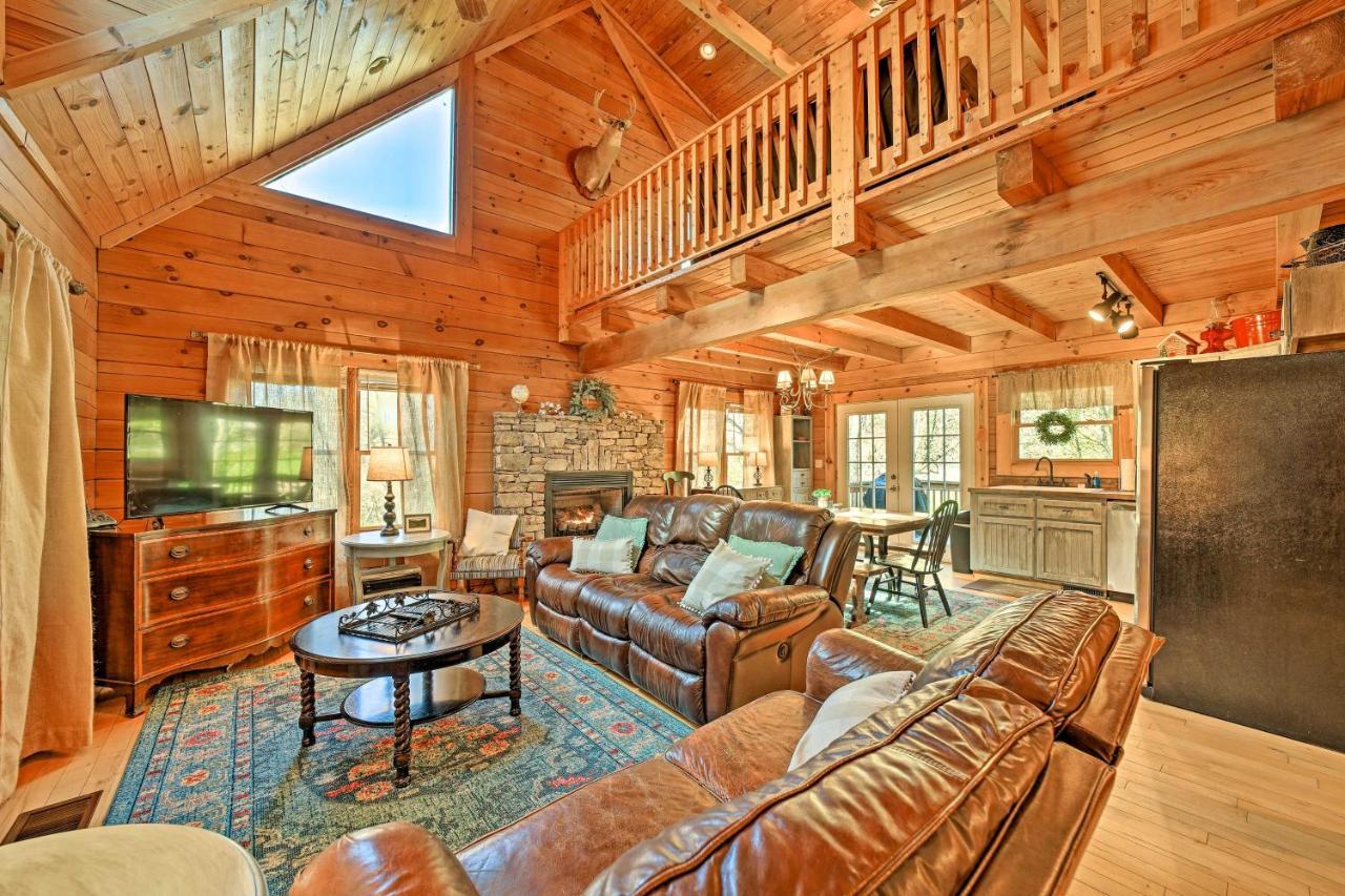 Creekside Bryson City Cabin With Private Hot Tub Zewnętrze zdjęcie