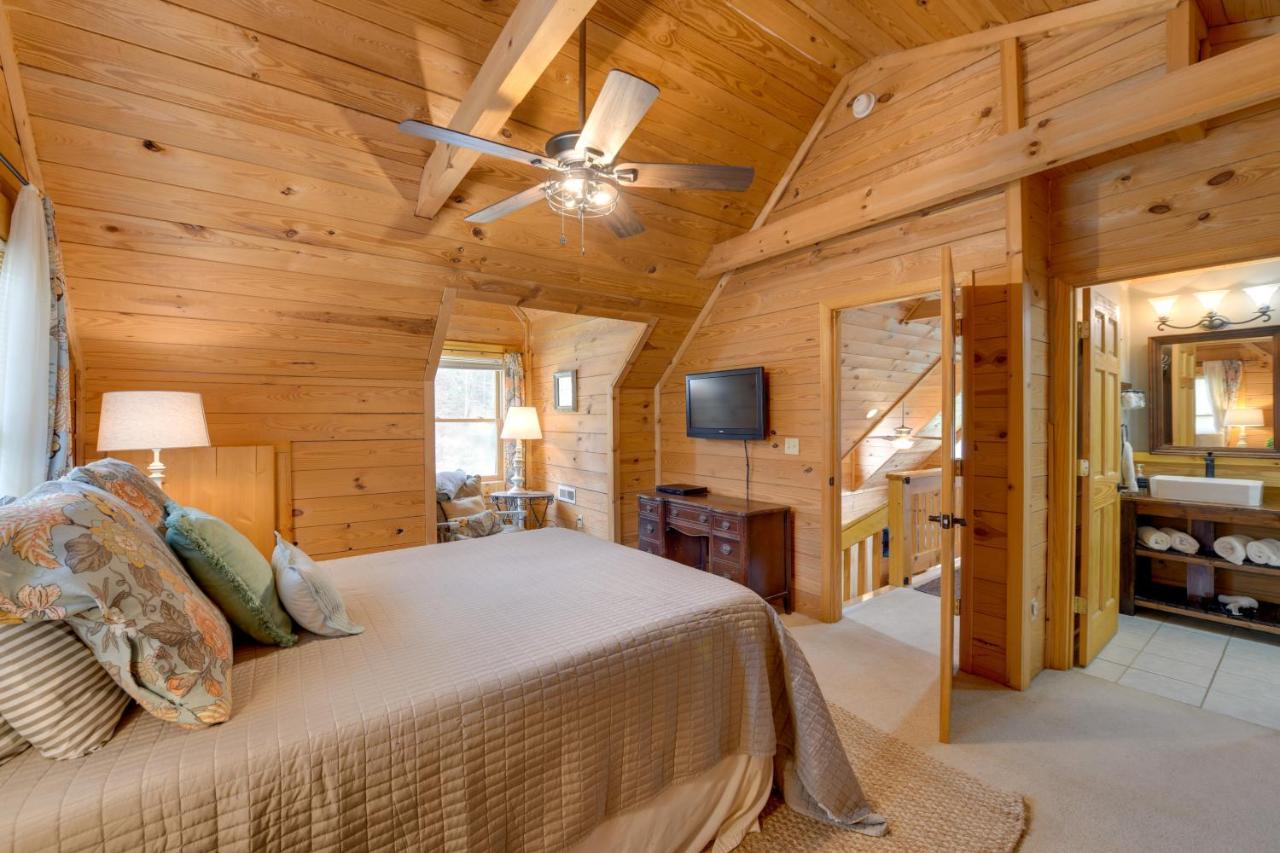 Creekside Bryson City Cabin With Private Hot Tub Zewnętrze zdjęcie